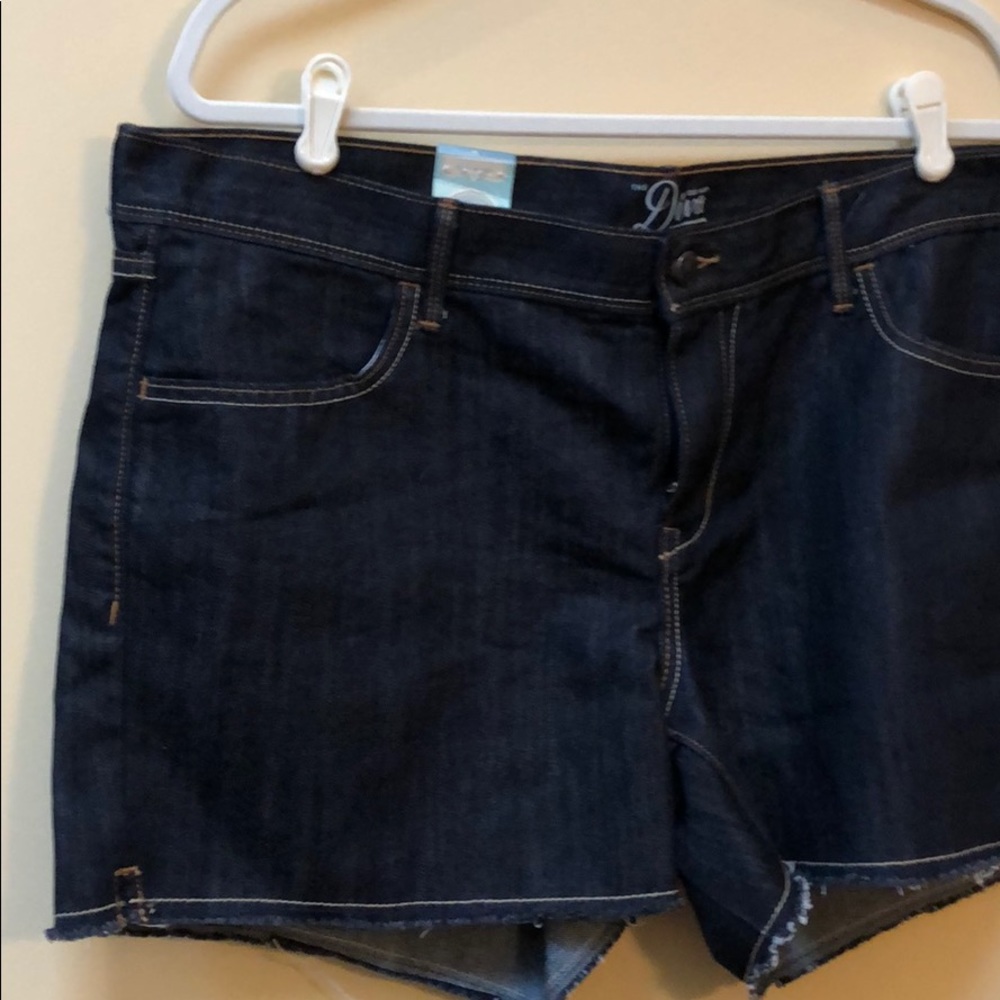 Jean shorts - Picture 2 of 5
